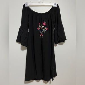 Mr.Price black strapless long wide sleeve dress floral print.